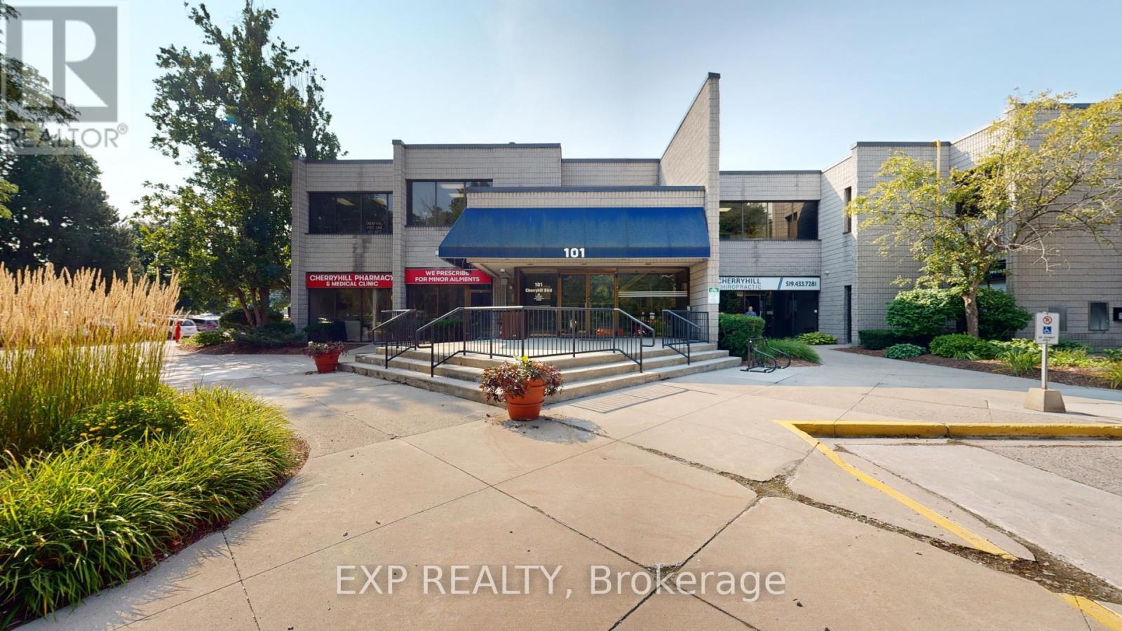 101 Cherryhill Unit 217
