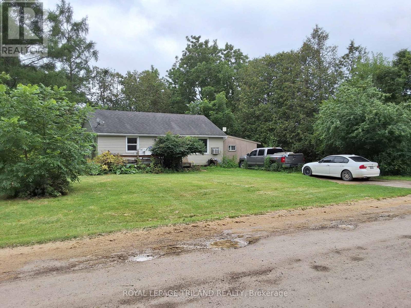 6745 Trafalgar