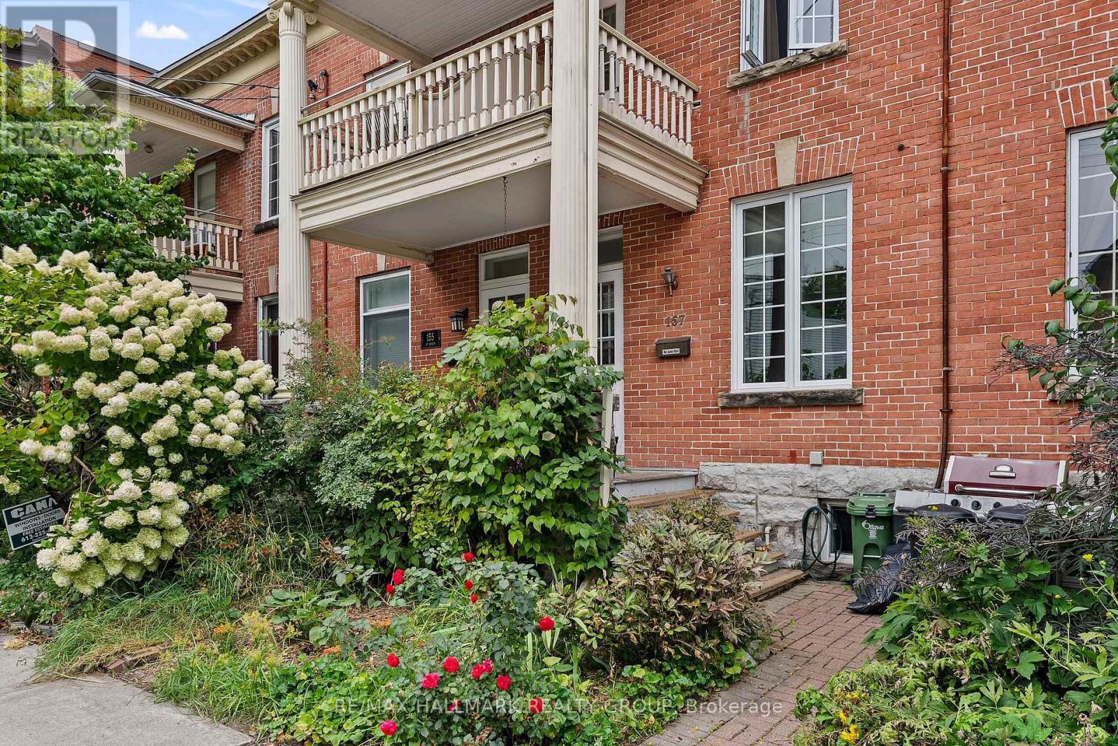 157 St Andrew