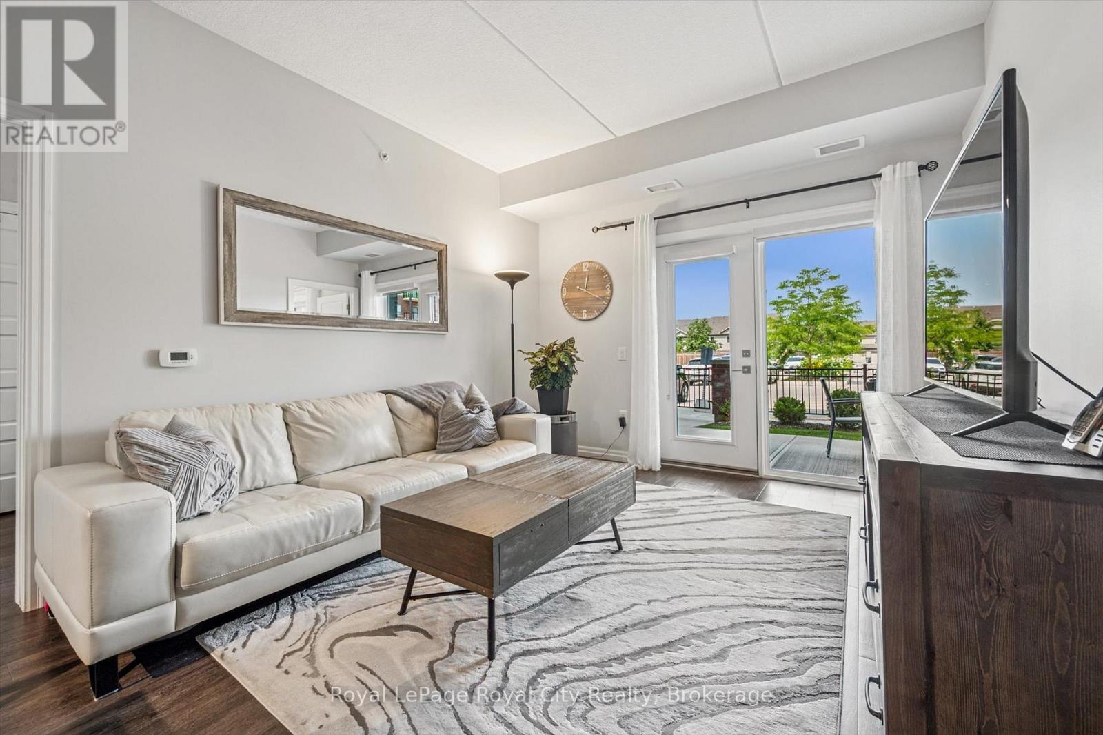 35 Kingsbury Unit 121