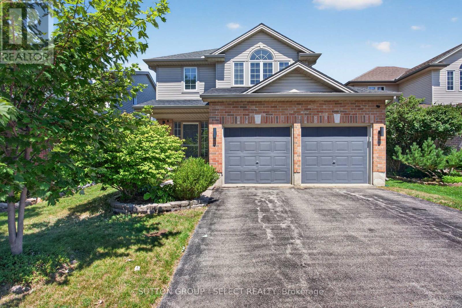 1647 Bayswater