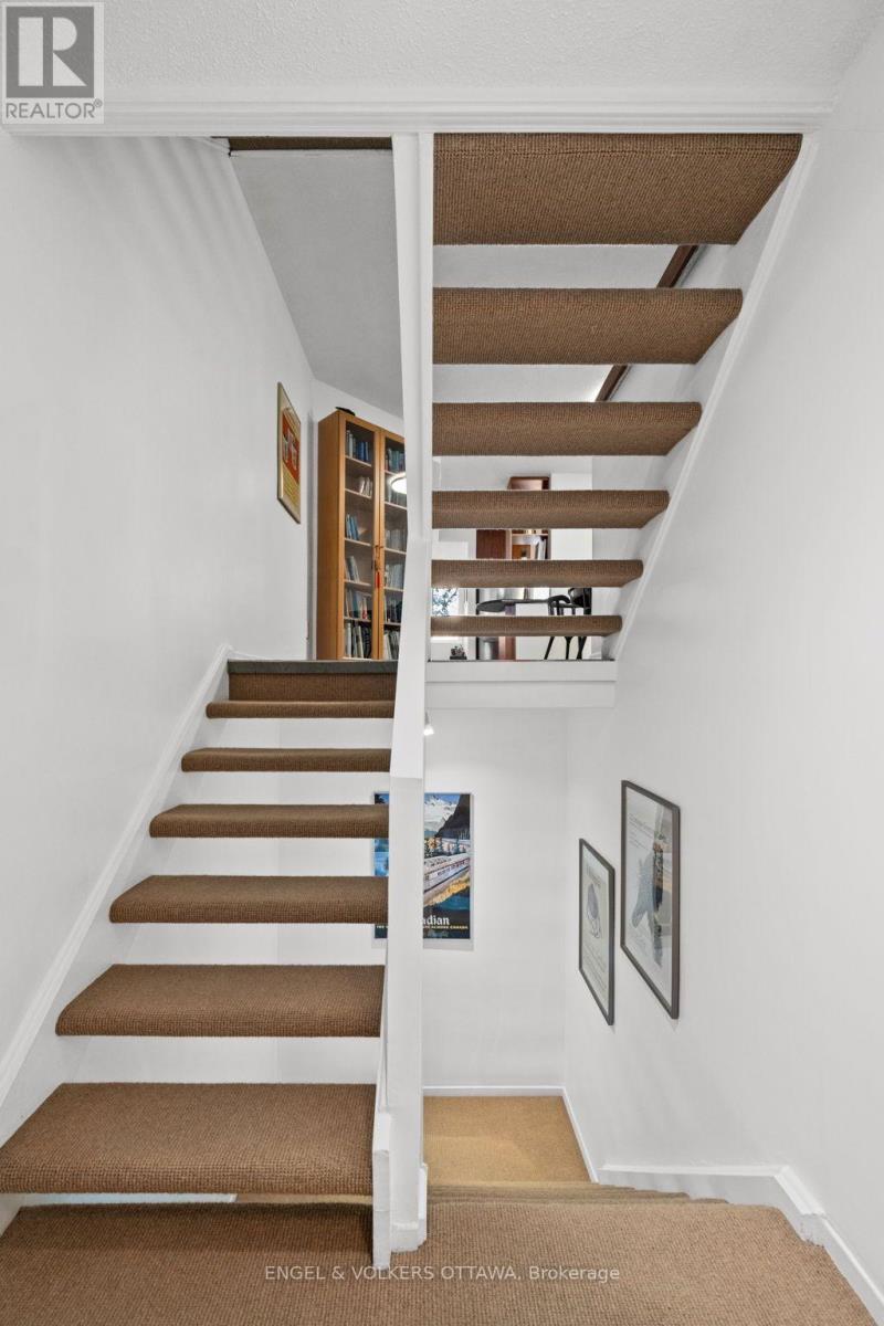 290 Cathcart Unit 6 photo 4