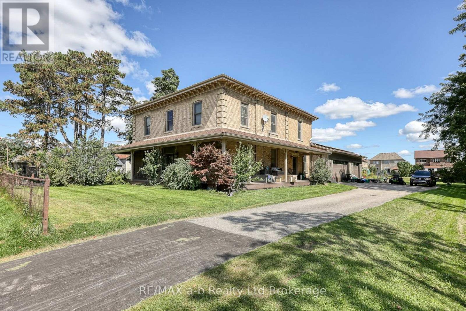 241 Pittock Park