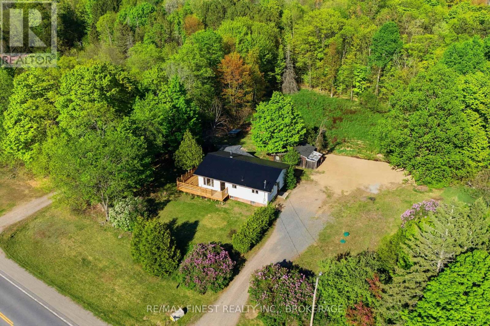 12452 Road 38 photo 2
