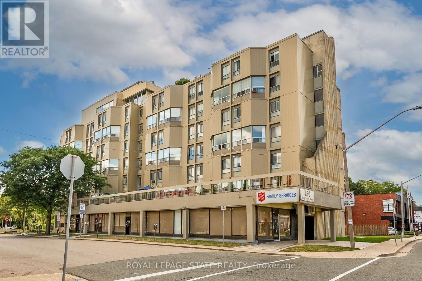 10 John Unit 409 photo 2