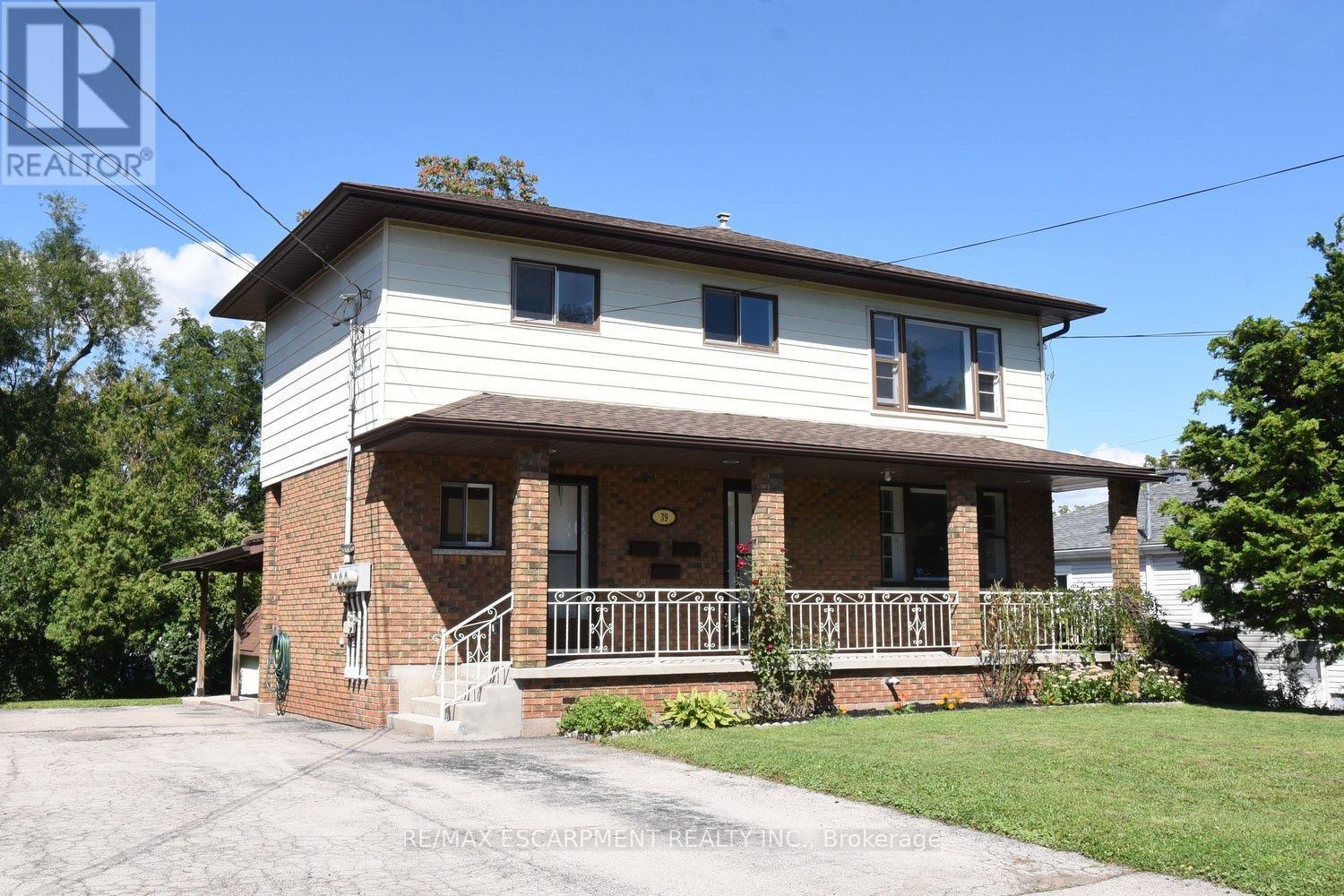 39 Chester