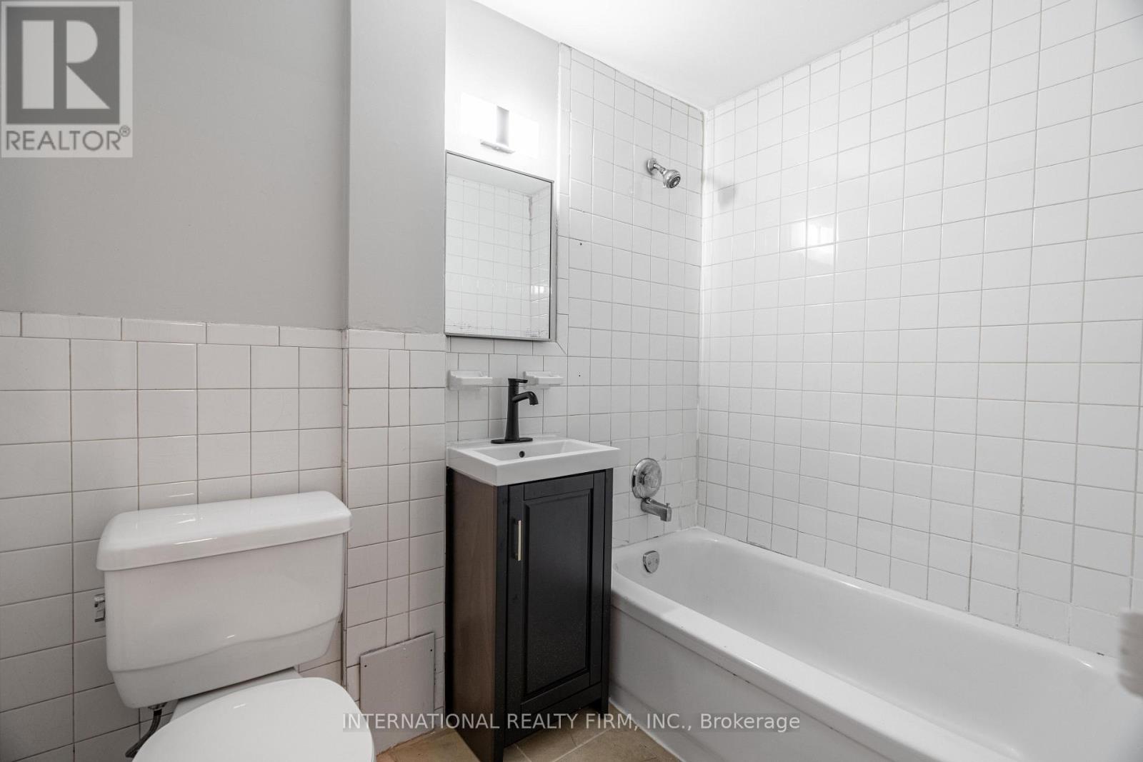 24 Brookside Unit 2 photo 2