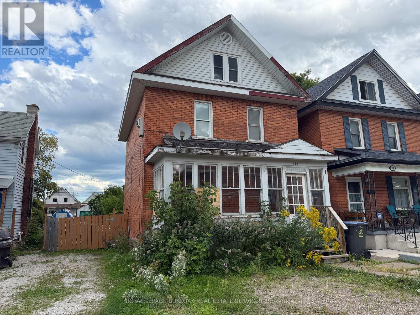 246 St. James