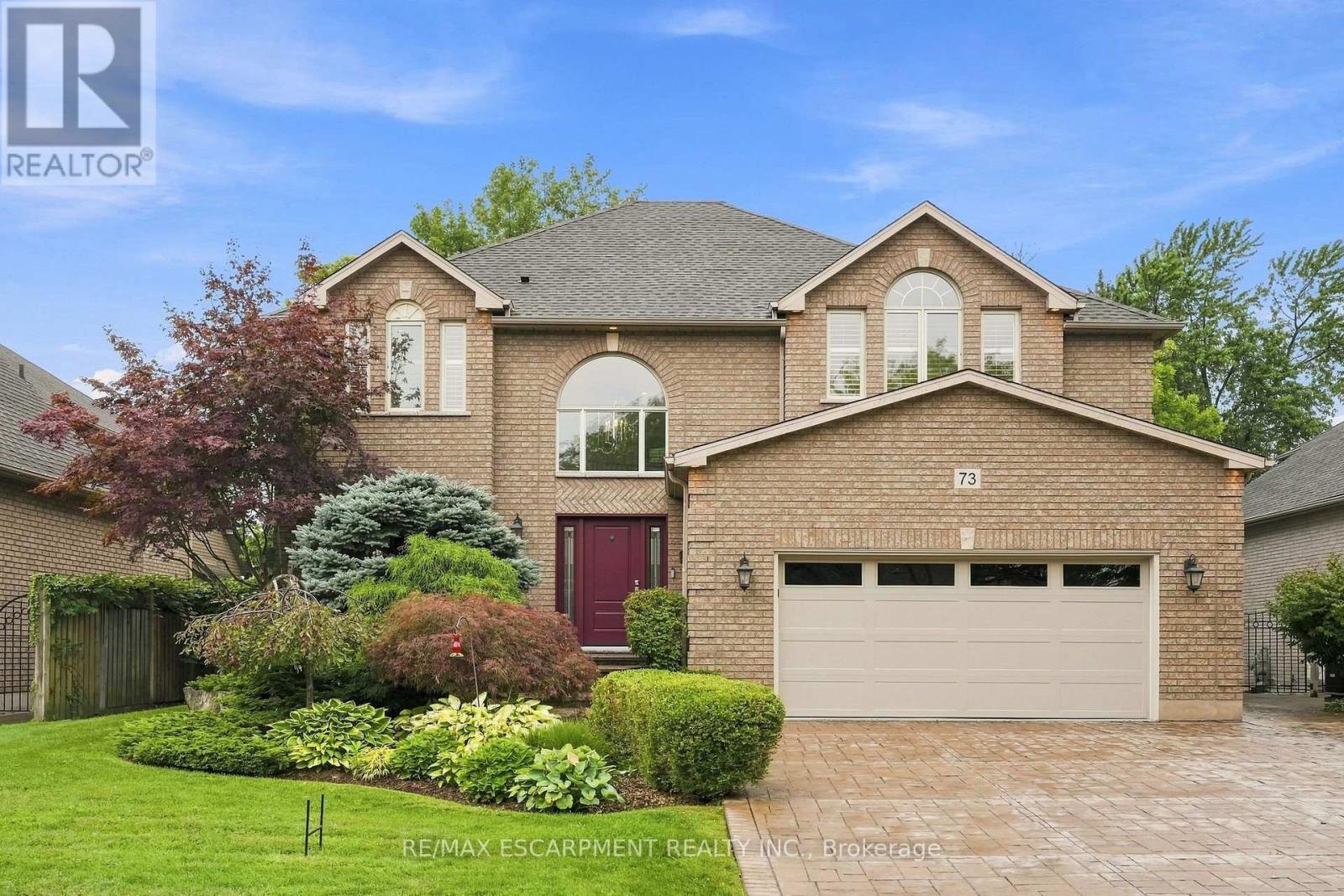 73 Richmond photo 3