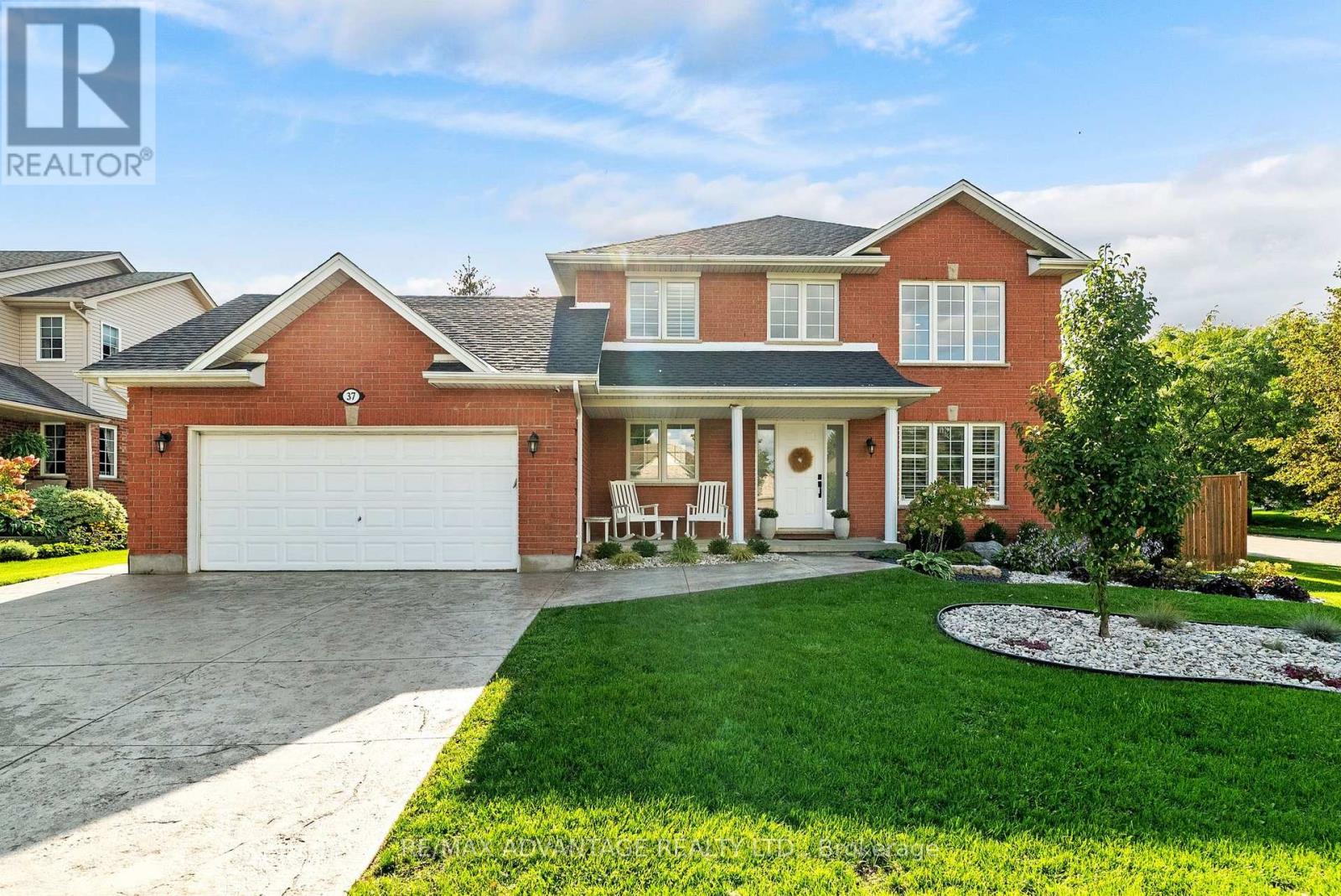 37 Calvert