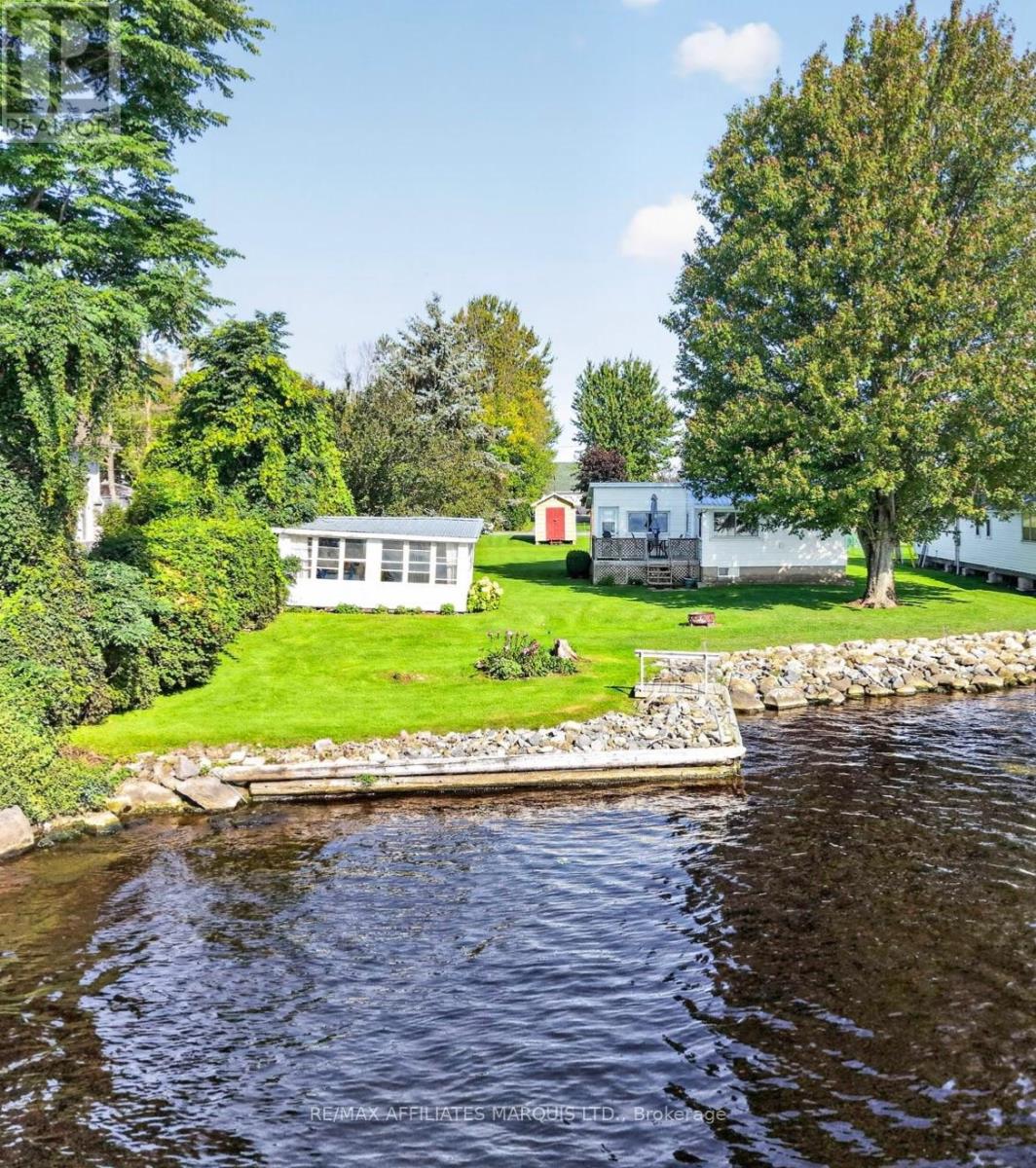 20450 Lakeview