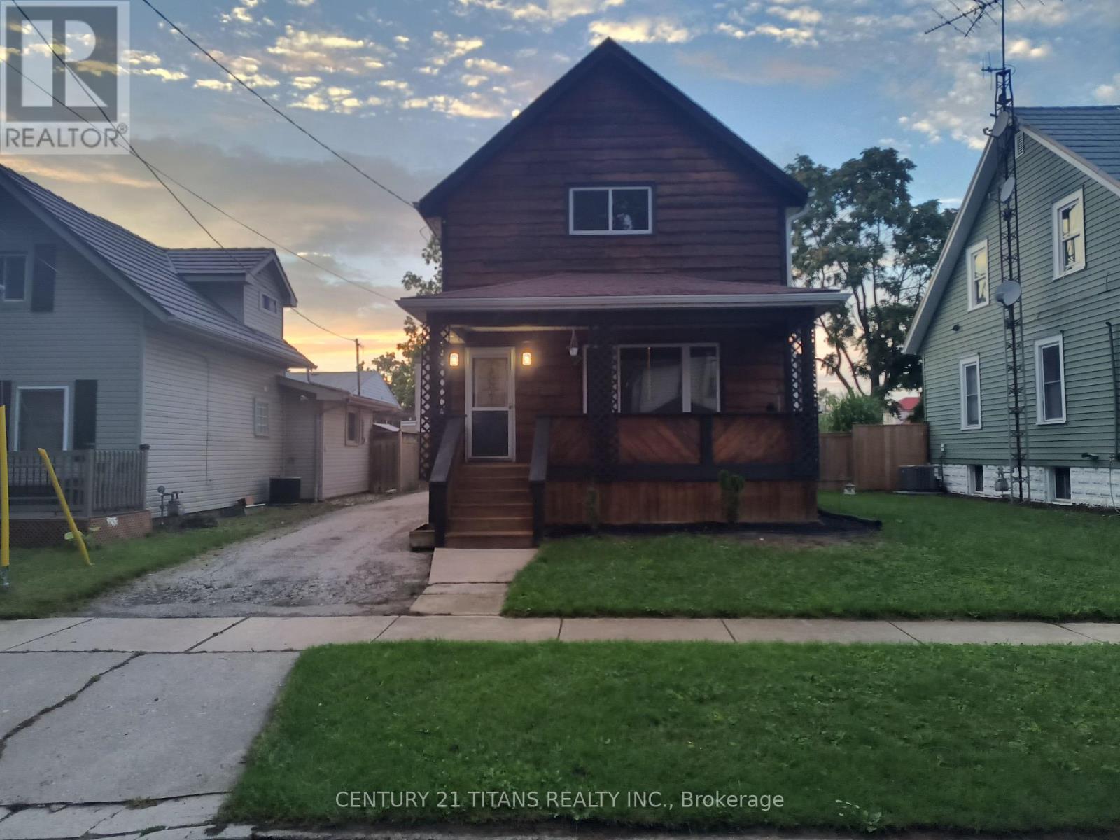 5 Poplar