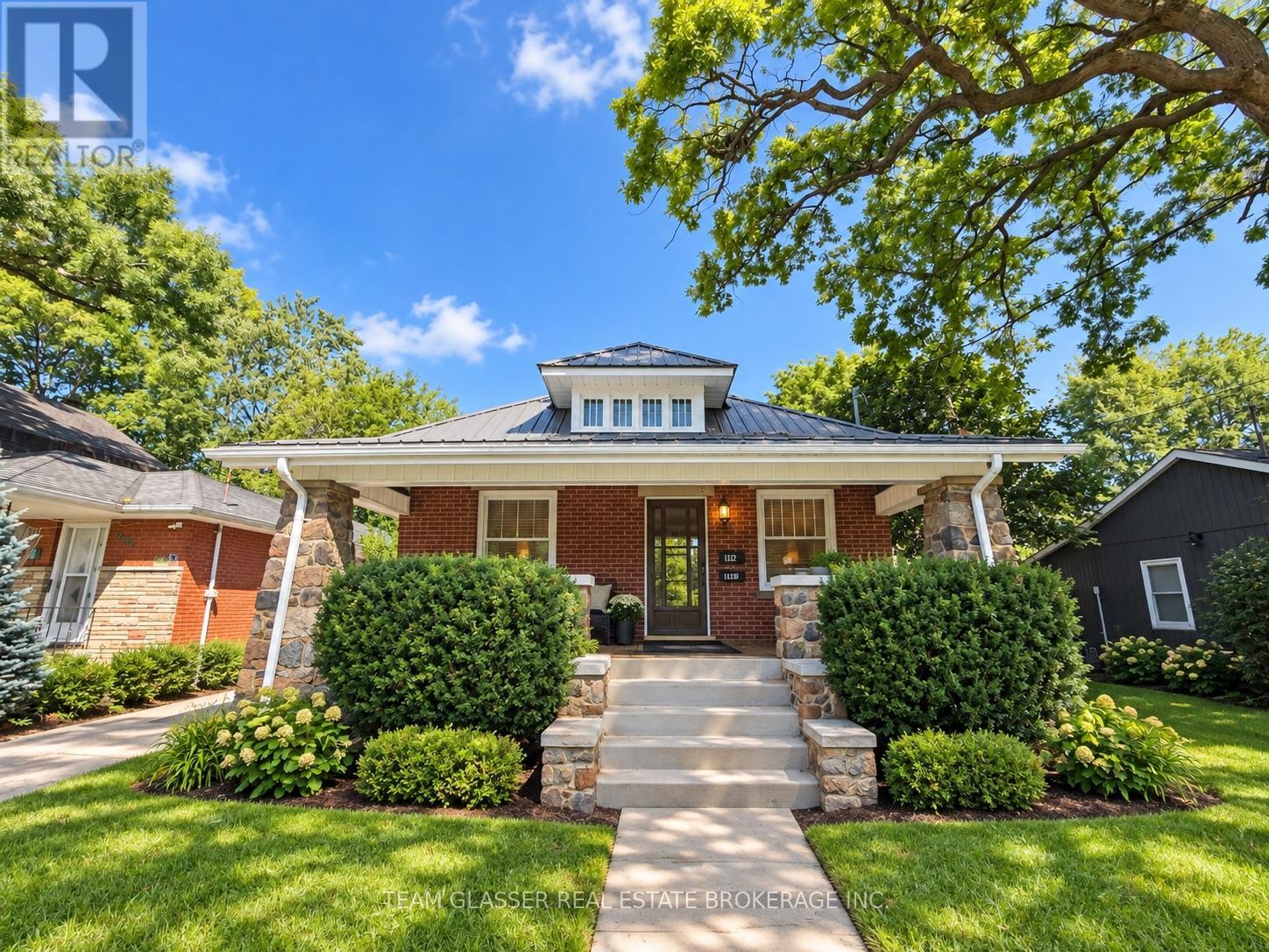 884 TRAFALGAR Unit Upper