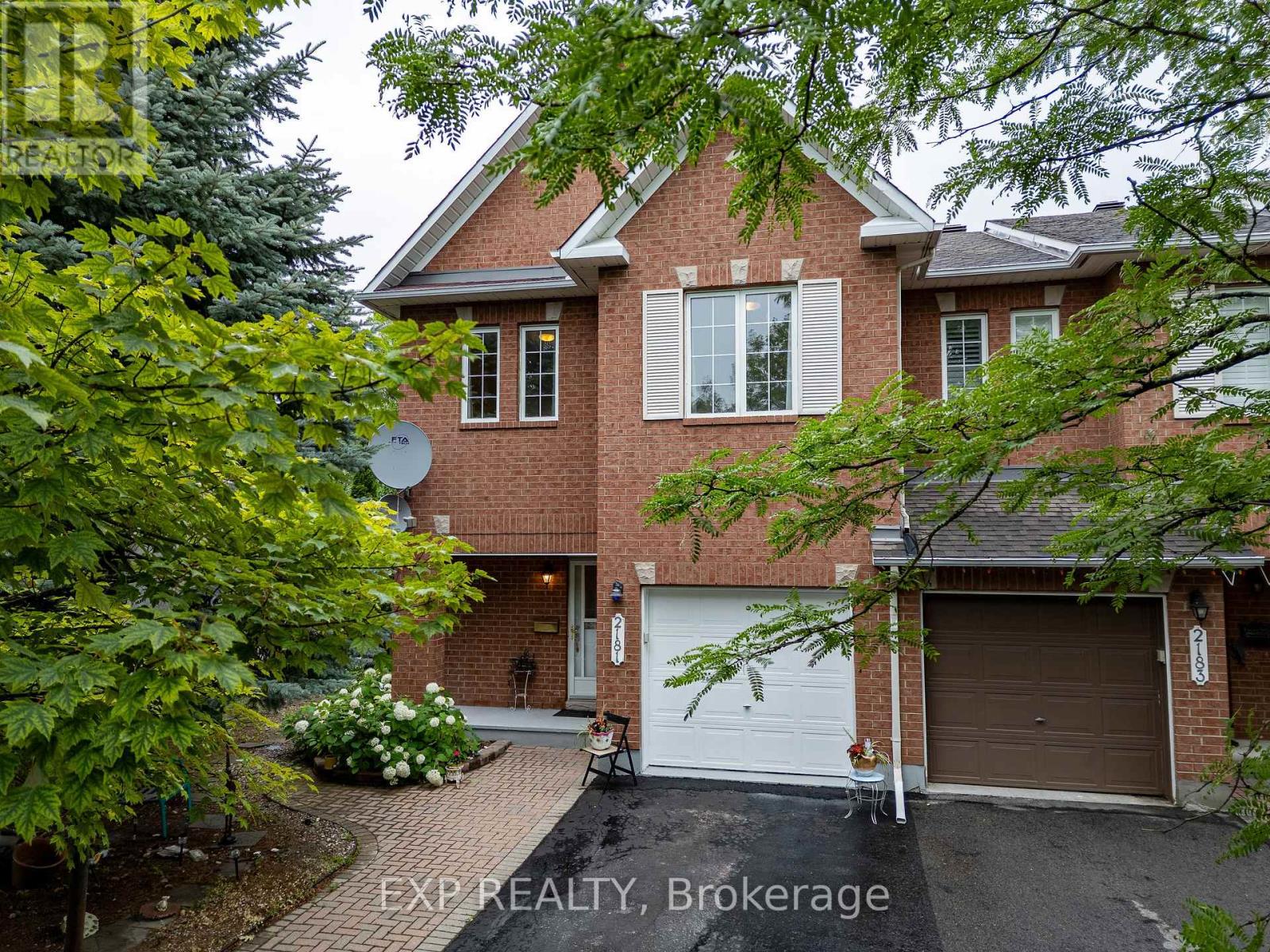 2181 Sunmeadow photo 2