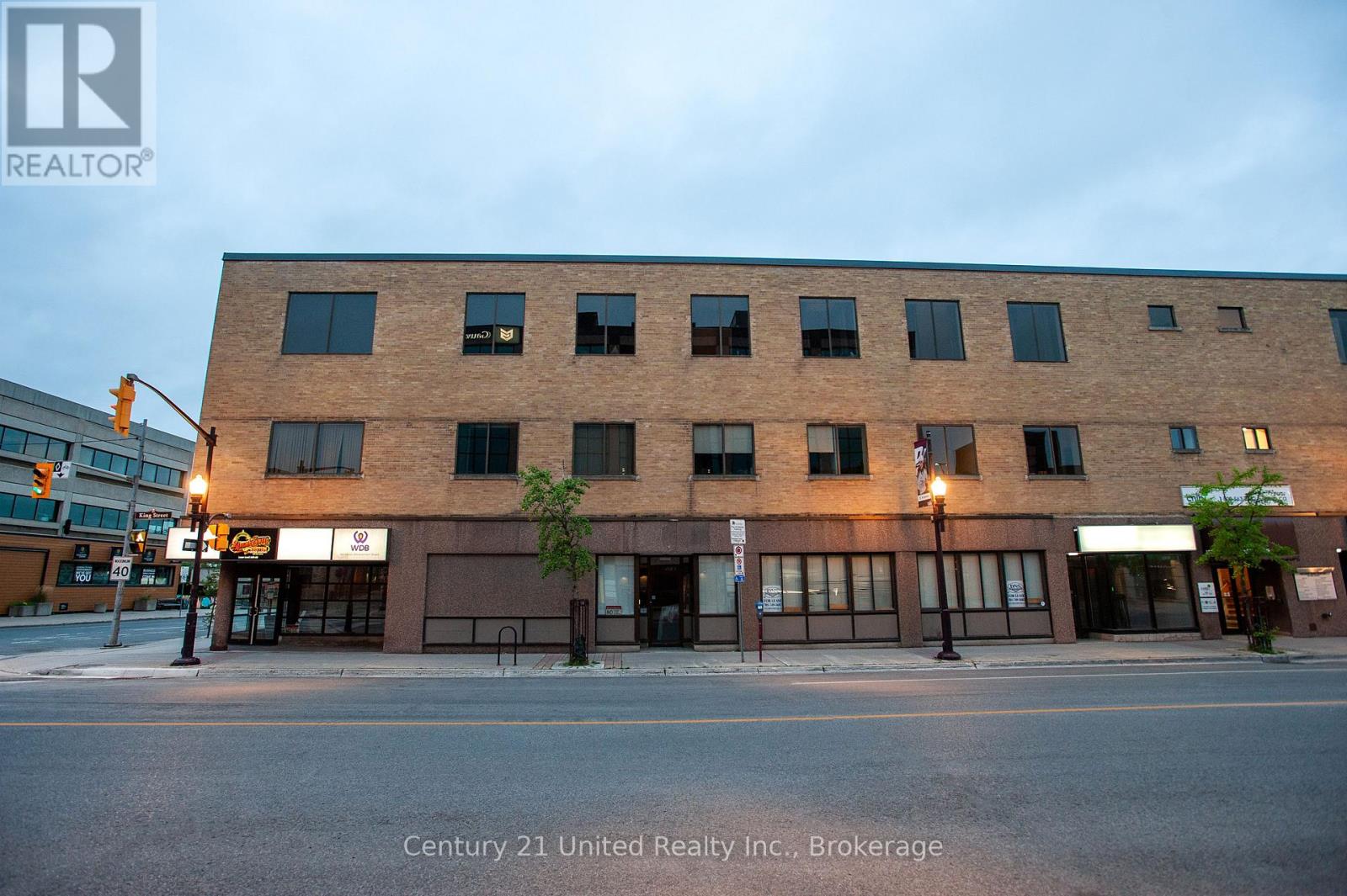 159 King Unit 210 photo 2